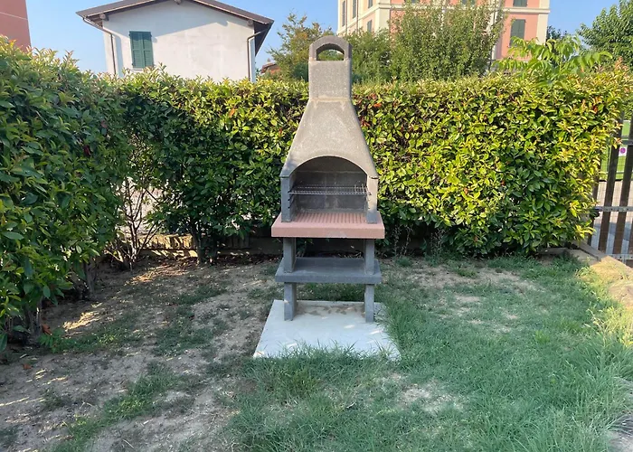 Casa Gatti: Villa Con Giardino Con Accesso Indipendente