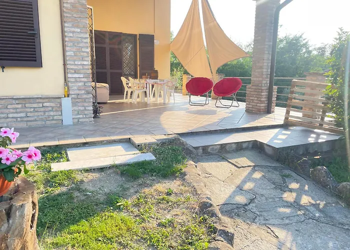 Casa Gatti: Villa Con Giardino Con Accesso Indipendente