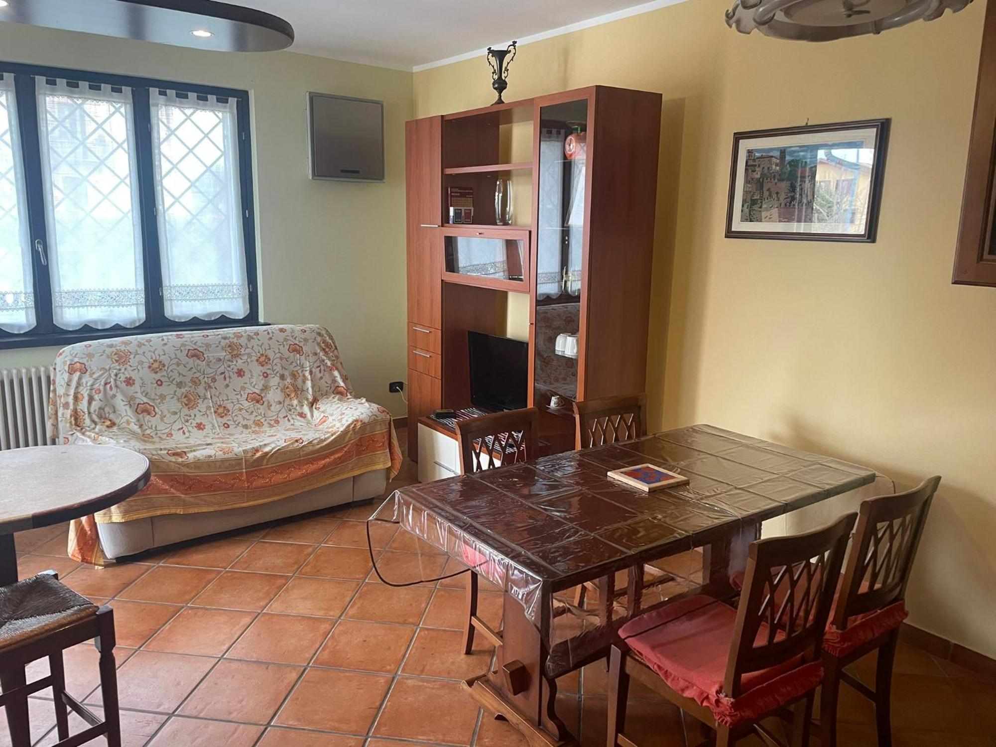 Casa Gatti: Con Giardino Con Accesso Indipendente Rivanazzano Terme